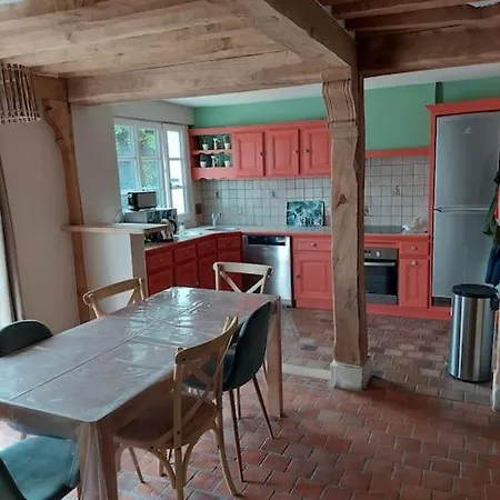 Un Brin De Folie Dans Le Centre De *